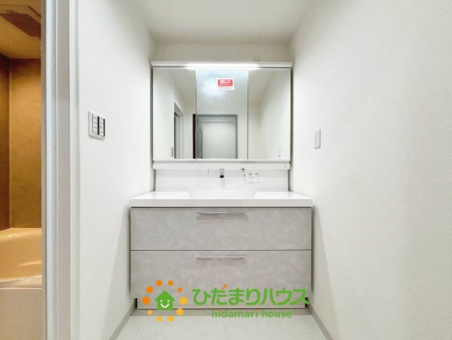 キャッスル久喜の独立洗面台