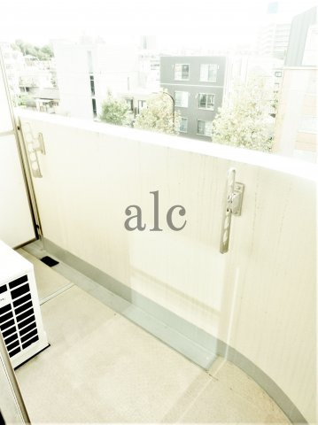 練馬区貫井５丁目の賃貸マンションのバルコニー