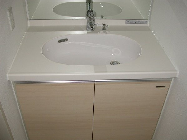 グラントゥルース東向島の独立洗面台