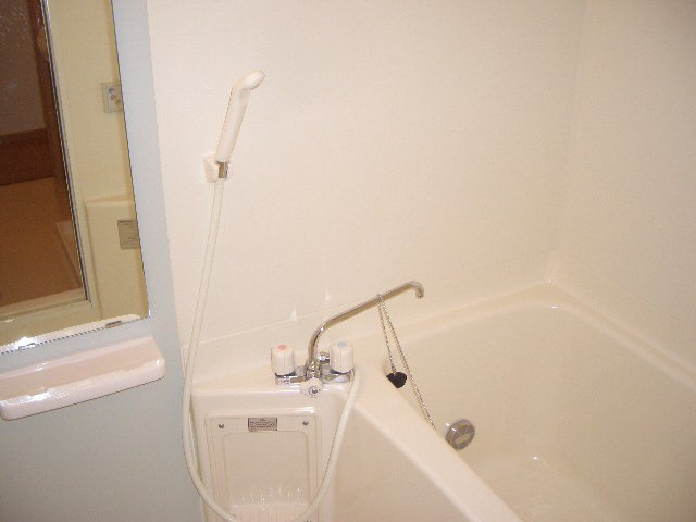 イルテジェンテの浴室|浴室は追い焚き機能つき