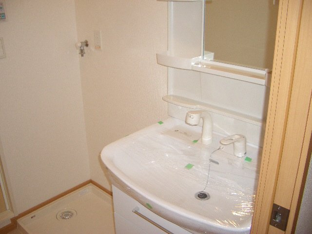 イルテジェンテの洗面所|シャンプードレッサー