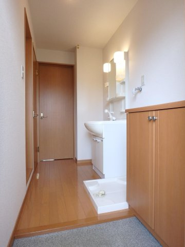 メゾンドアヴリルの玄関