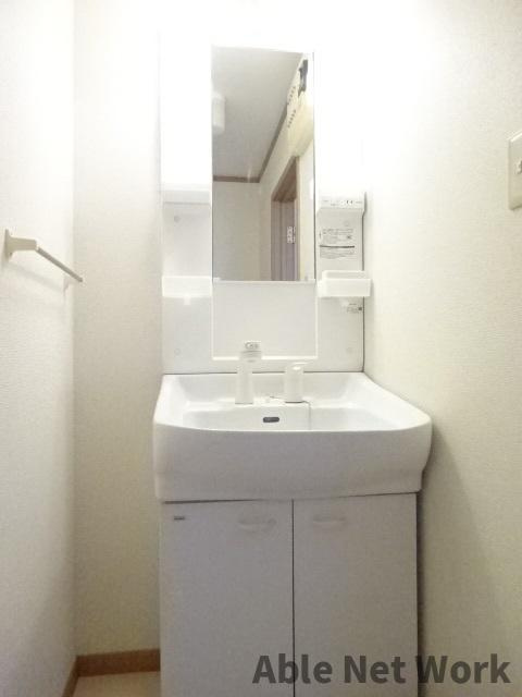 ロメオ　エステートⅢの洗面所|洗面化粧台