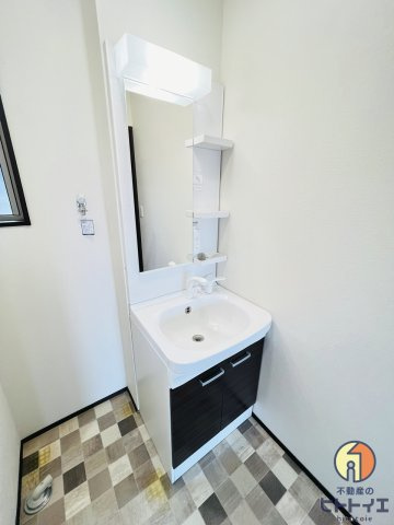 アリビオ52の独立洗面台|使いやすい独立洗面台です