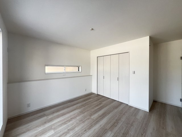 橿原市石原田町　の寝室|寝室広々とした8.02帖　クローゼット付き