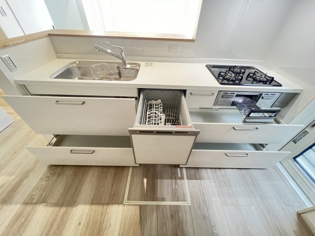 橿原市石原田町　のキッチン|引き出し収納で使いやすいシステムキッチン
