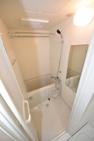 コリーナの浴室