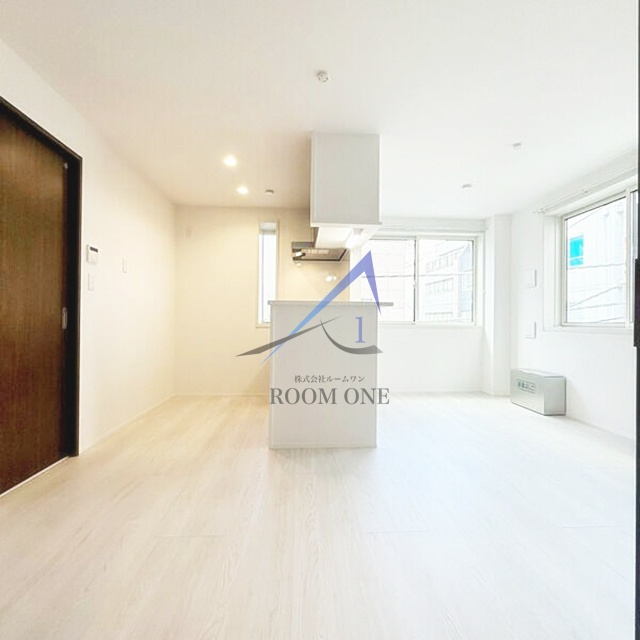 Ｇｉｕｇｎｏ（ジューニョ）内神田の居間・リビング|洋室のお部屋です。