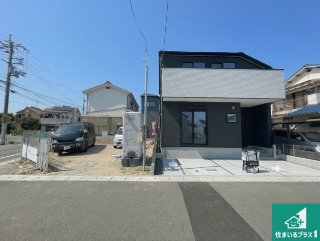 29日(土)30日(日)現地ご見学可能！　伊丹市堀池　第13期　新築一戸建ての外観|安心の10年保証！外観を美しく保ち、雨水で汚れを落とします！気になることがありましたら、お気軽にお問い合わせください！