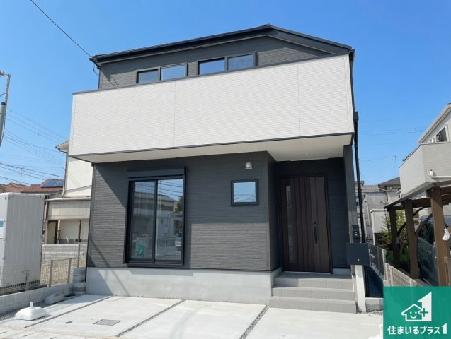 29日(土)30日(日)現地ご見学可能！　伊丹市堀池　第13期　新築一戸建ての外観|安心の10年保証！外観を美しく保ち、雨水で汚れを落とします！気になることがありましたら、お気軽にお問い合わせください！