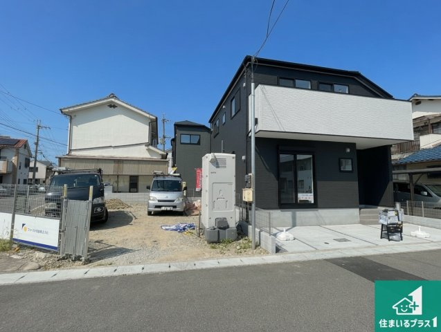 29日(土)30日(日)現地ご見学可能！　伊丹市堀池　第13期　新築一戸建ての外観|安心の10年保証！外観を美しく保ち、雨水で汚れを落とします！気になることがありましたら、お気軽にお問い合わせください！