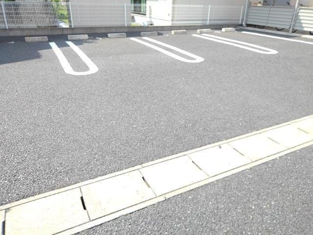 【駐車場】 | シャン・ド・フルール弐番館