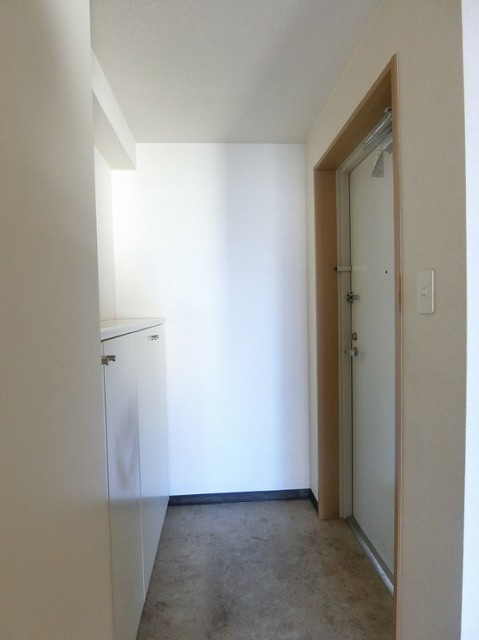 メゾン・ド・ヴィレ日本橋茅場町の玄関