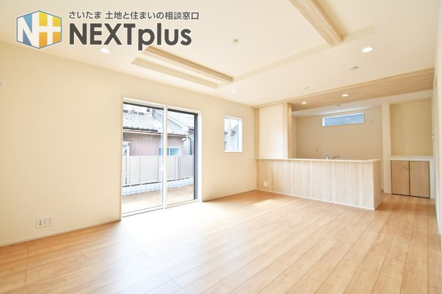 上尾市上　全3棟