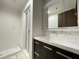 【独立洗面台】 | ロイヤルメドゥ東心斎橋