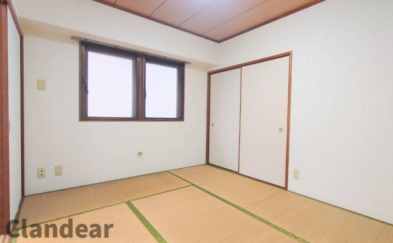 ダイアパレス亀戸・立花の和室|やわらかな畳の質感が心地よい和室。くつろぎの時間を過ごせる落ち着いた空間です