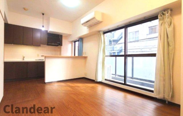 ダイアパレス亀戸・立花の居間・リビング|ポカポカと明るいリビングダイニング♪明るいリビングは家族のコミュニケーションも弾みますね！