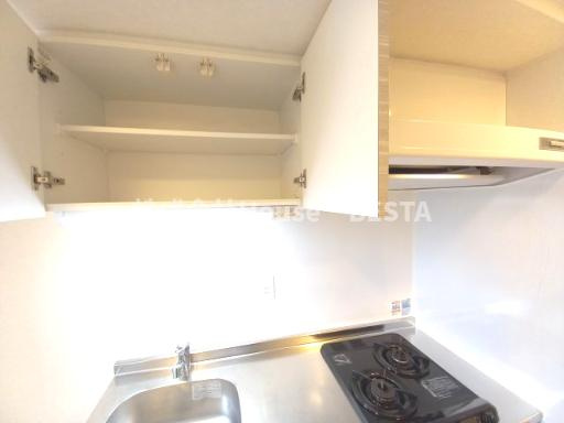 レジディア神戸三宮プレイスのキッチン