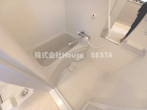 レジディア神戸三宮プレイスの浴室