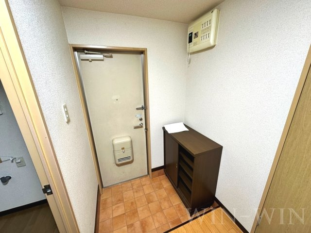 Surplus華 Bの玄関