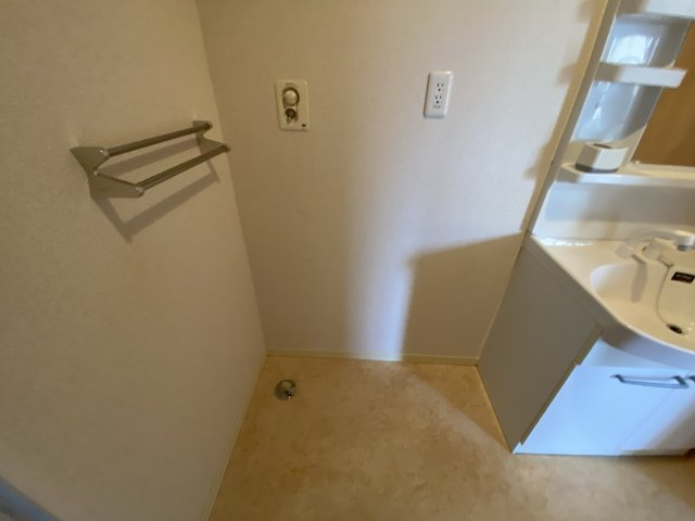 クラヴィエ南町ノ坪　C棟の浴室