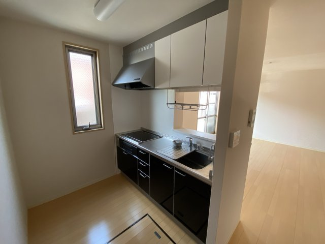 クラヴィエ南町ノ坪　C棟の居間・リビング