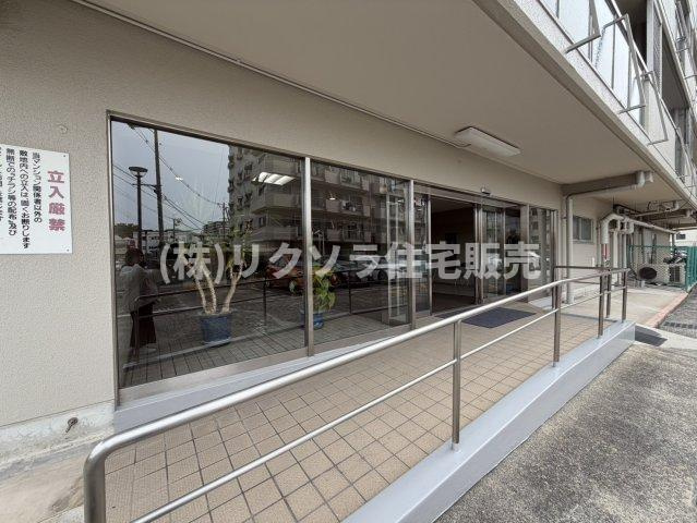 レオ高槻|■物件内覧・資金計画相談・住宅ローン相談、リフォーム相談、お問合せ受付中■
※当日・翌日のご内覧、ご相談はお電話でのお問合せがスムーズです！