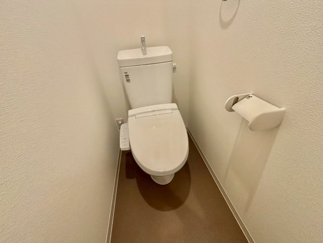 ジーメゾン飾磨恵美酒のトイレ