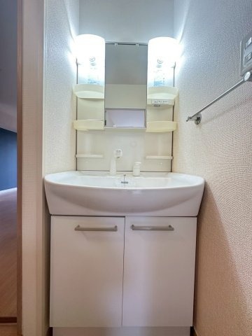 髙井マンションの洗面所