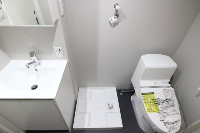 ヘリオス西舞子のエントランス