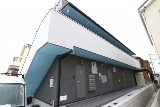 ヘリオス西舞子の外観