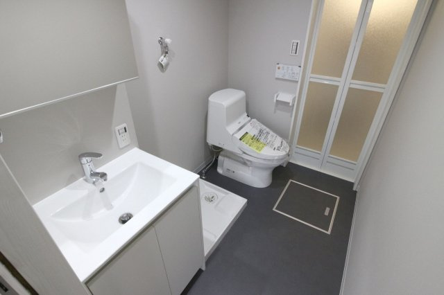 ヘリオス西舞子の洗面所