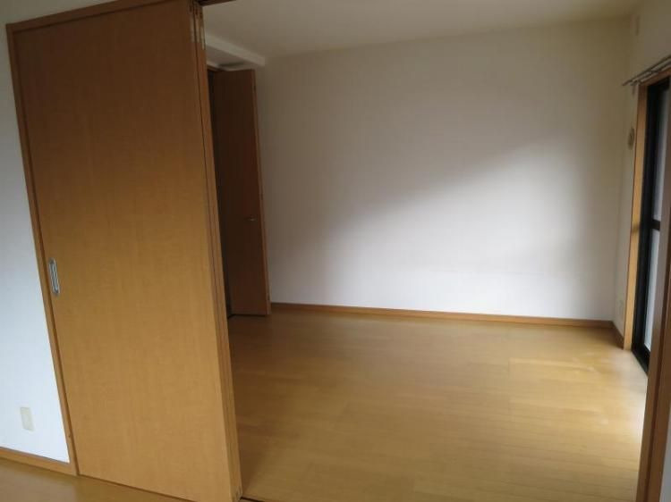 マ・テール城南のその他