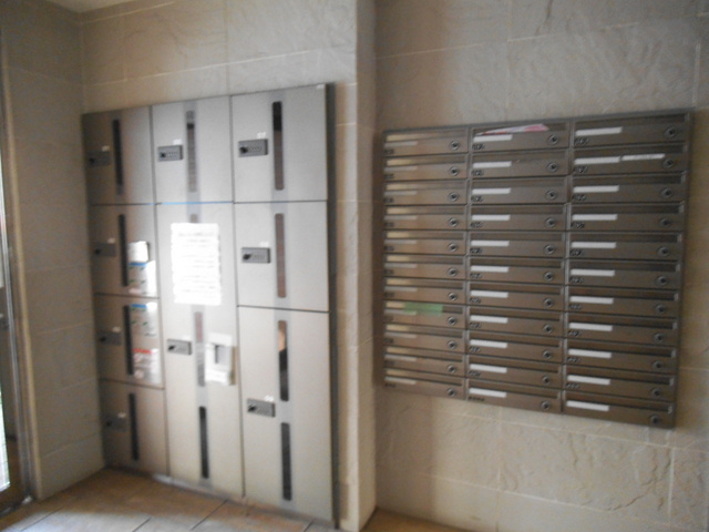 ファーストコート赤羽のその他共用部分|宅配ボックス付き