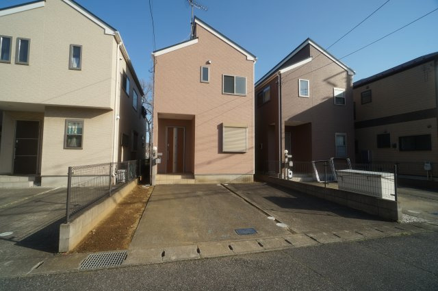 中古　千葉市若葉区西都賀の外観