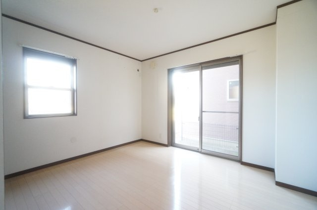 中古　千葉市若葉区西都賀の洋室