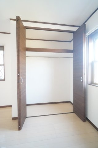 中古　千葉市若葉区西都賀の収納