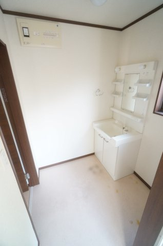 中古　千葉市若葉区西都賀の脱衣所