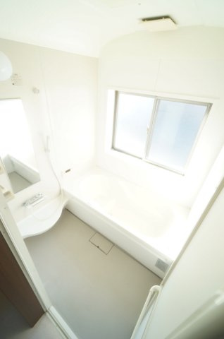 中古　千葉市若葉区西都賀の浴室