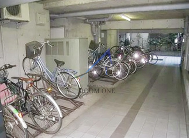 サンシティ月島アヴァンツァーレのその他共用部分|駐輪場です。