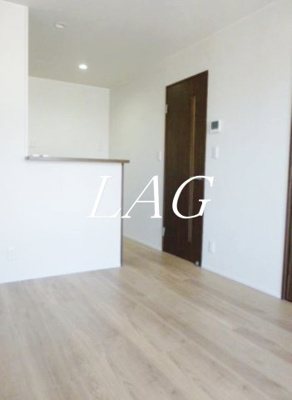 【居間・リビング】 | ルミエール平井 | 洋室のお部屋です。