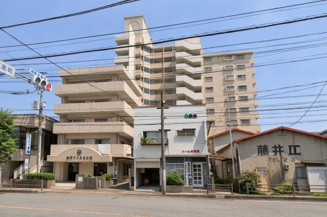 山内シャルム山口603の外観