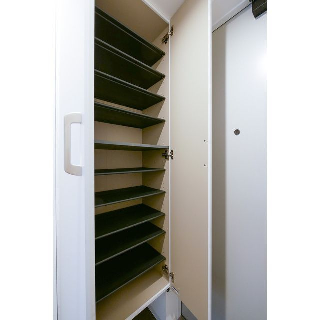 Ｖ－ｓｔｙｌｅ幡ヶ谷の玄関