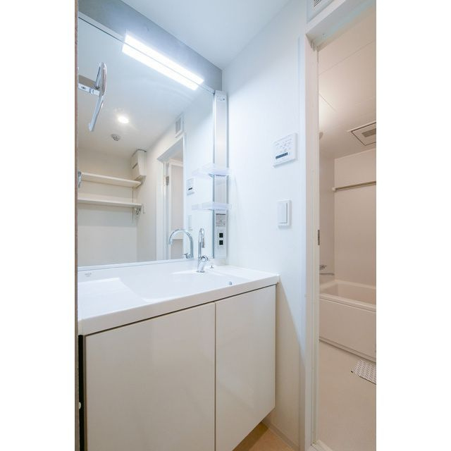 Ｖ－ｓｔｙｌｅ幡ヶ谷の独立洗面台