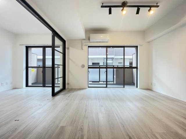 メッツ立石の居間・リビング