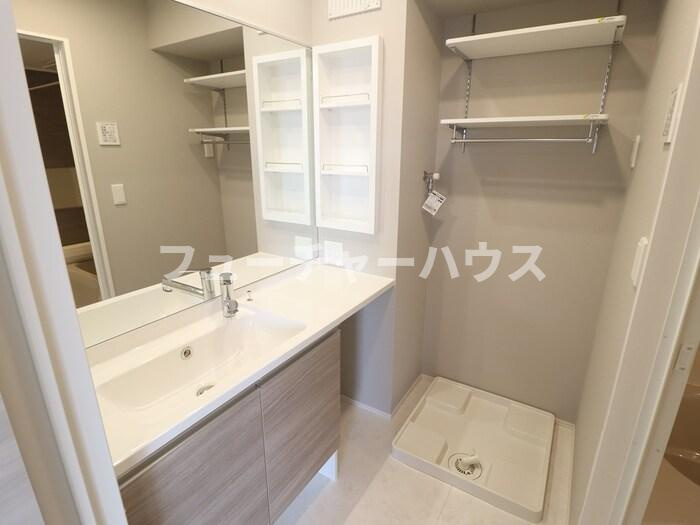 Ｄ‐Ｉｎｖｅｓｔ東原Ａ　Ａの洗面所