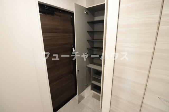 Ｄ‐Ｉｎｖｅｓｔ東原Ａ　Ａの玄関