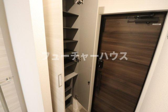 Ｄ‐Ｉｎｖｅｓｔ東原Ａ　Ａの玄関