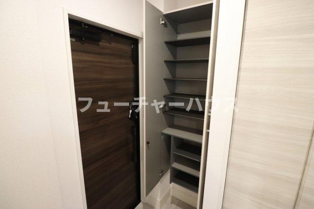 Ｄ‐Ｉｎｖｅｓｔ東原Ａ　Ａの玄関