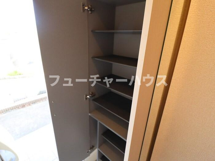 大黒屋　十弐番館の玄関